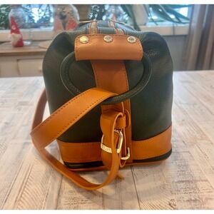 Valentina Leather Bucket Backpack Green Tan Gold Zippers Top Handle Straps